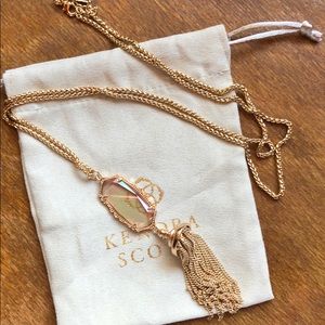 Kendra Scott necklace. Gold. Tassel.